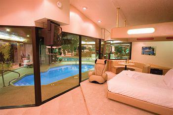 Sybaris Pool Suites Frankfort - Adults Only Ngoại thất bức ảnh